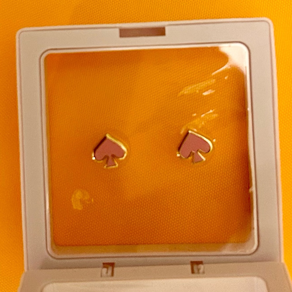 NWOT Kate Spade Pink Everyday Spade Enamel Studs - Picture 7 of 8